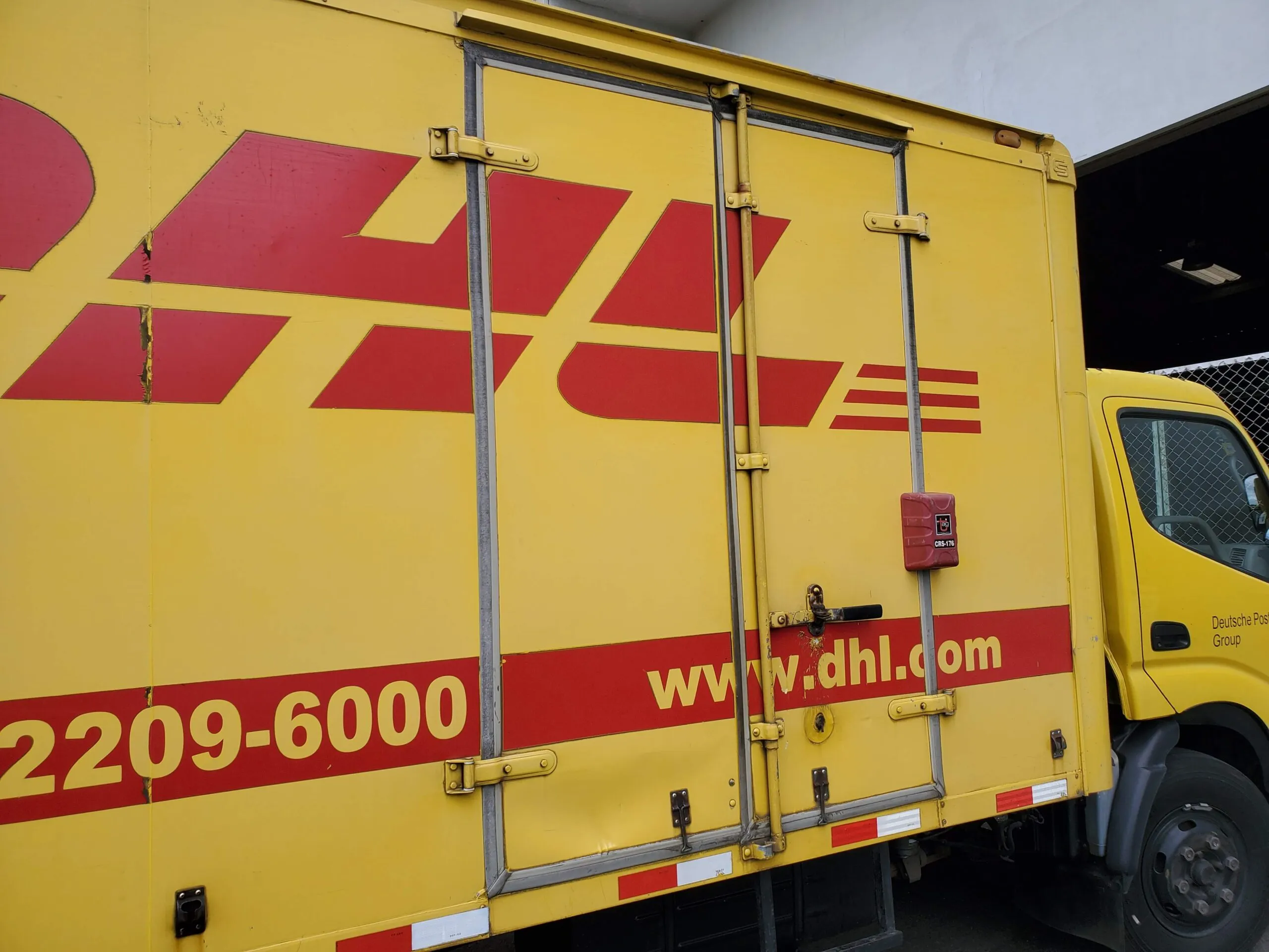 marchamo-electronico-operacion-dhl-intel-vacunas-covid-16-1-scaled